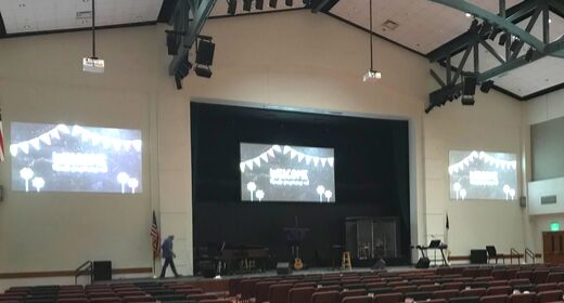 House of Worship - Sanctuary & Digital Signage, US