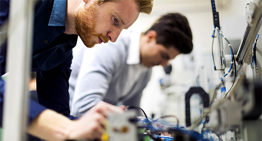 ATEN のパネルアレイモード™とは？