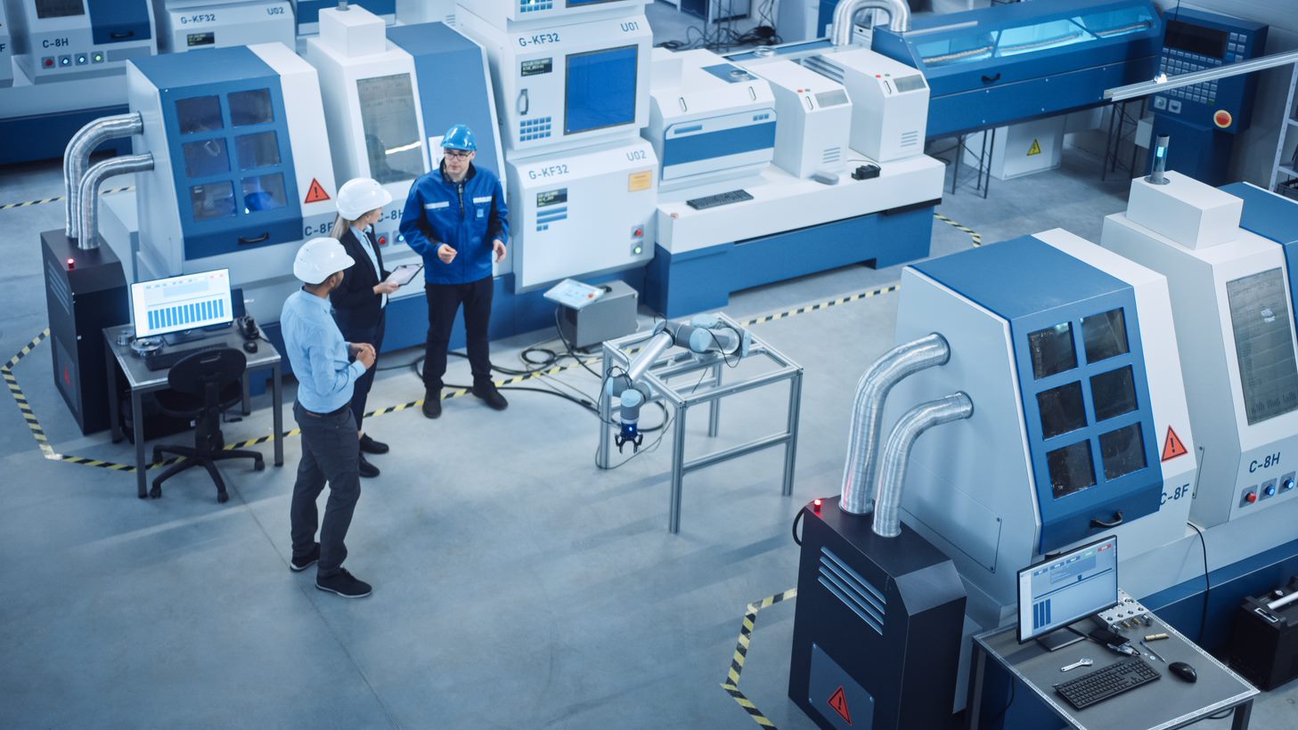 Real-time synchronized calendar system