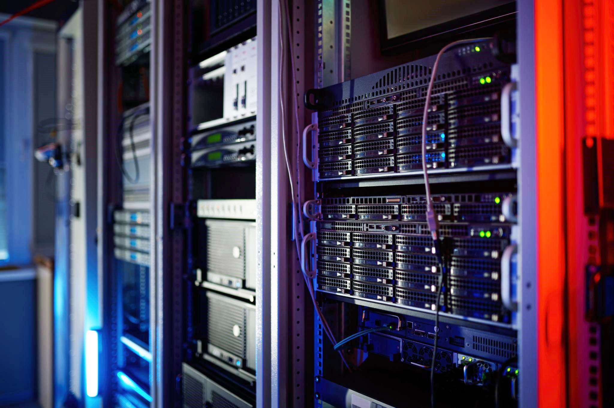 1U等於幾mm？機架單位1U高度介紹指南