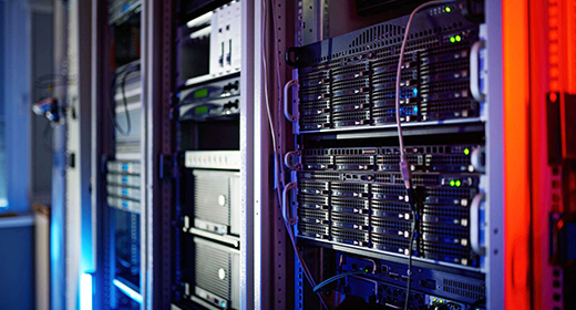 1U 等於幾 mm？機架單位高度及伺服器機櫃尺寸全解析