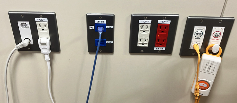 ベッドサイドのポート